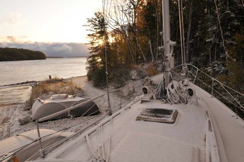 _JRD0392-10-11-09-snow